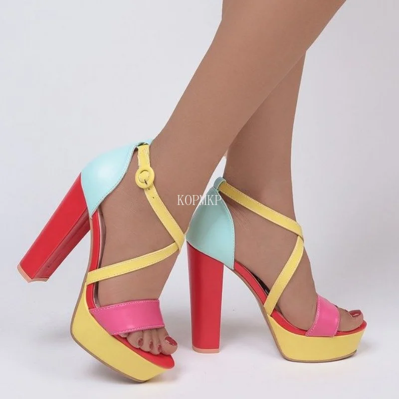 

Женские босоножки с ремешком на щиколотке, босоножки на платформе и квадратном каблуке с пряжкой, обувь в стиле пэчворк для лета, 2023