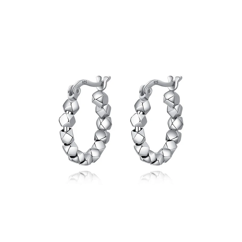 

Женские серьги-кольца из серебра 925 пробы
