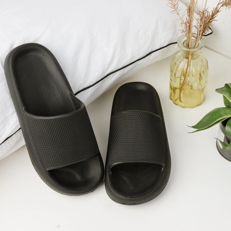 Casual Indoor Slippers Men and Women Swimming Shoes EVA Couple Bathroom Shoes Thick Bottom Outdoor Sandals Soft Anti-slip