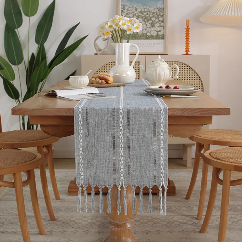 

Light Luxury Table Runner Linen Cotton Hollow Striped Handmade Bohemian Style Table Flag With Tassels Dining Wedding Home Decor