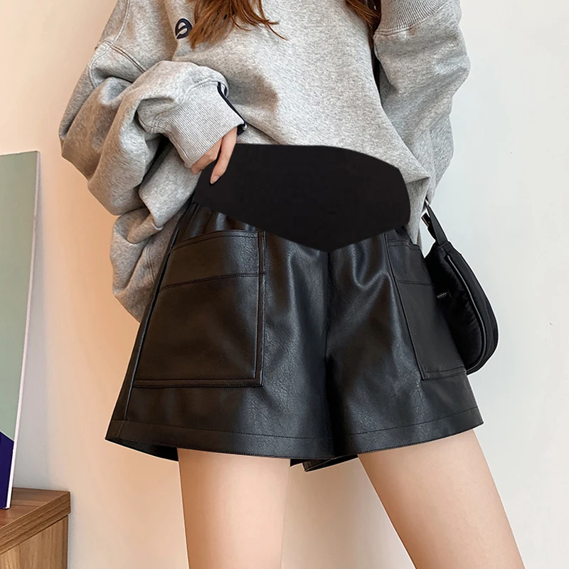 

678# Autumn Winter Black PU Maternity Shorts Hot Ins Wide Leg Loose Belly Clothes for Pregnant Women Pregnancy Casual Bootcuts