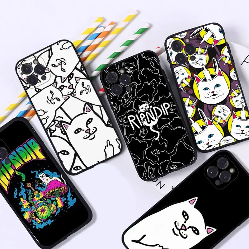 

Middle Cute fingers Cat-R-Ripndips Phone Case For iPhone 8 7 6 6S Plus X SE 2020 XR XS 14 11 12 13 Mini Pro Max Mobile Case
