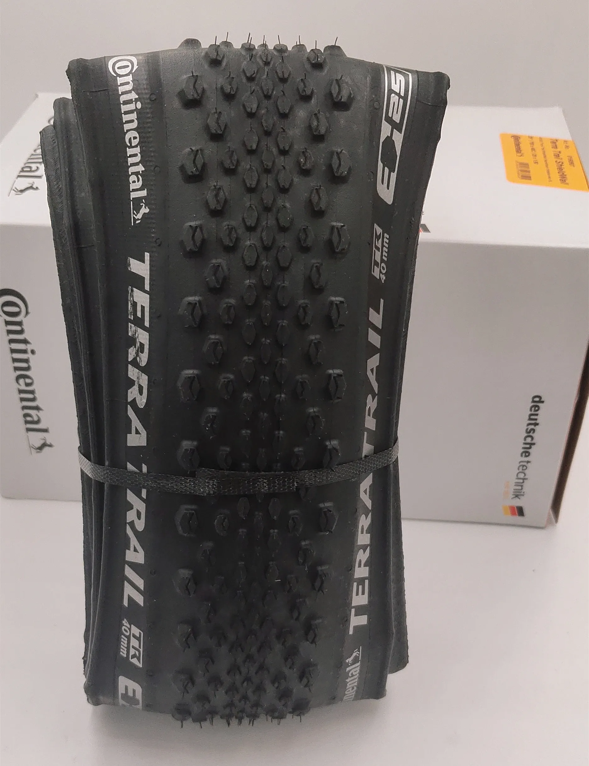

Continental Terra Trail ProTection 28" Folding Clincher Tyre Cyclocross Gravel 700x40/45c Road bike Tubeless Ready tire