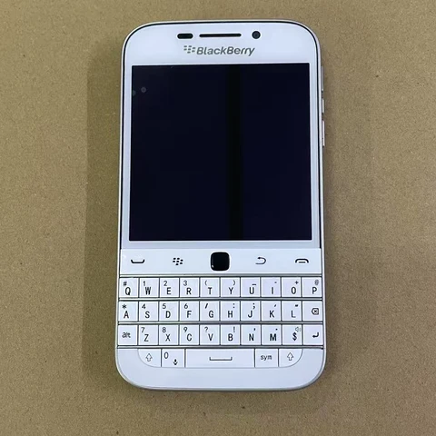 Смартфон Blackberry Classic Q20, 2/16ГБ, global, Б/у