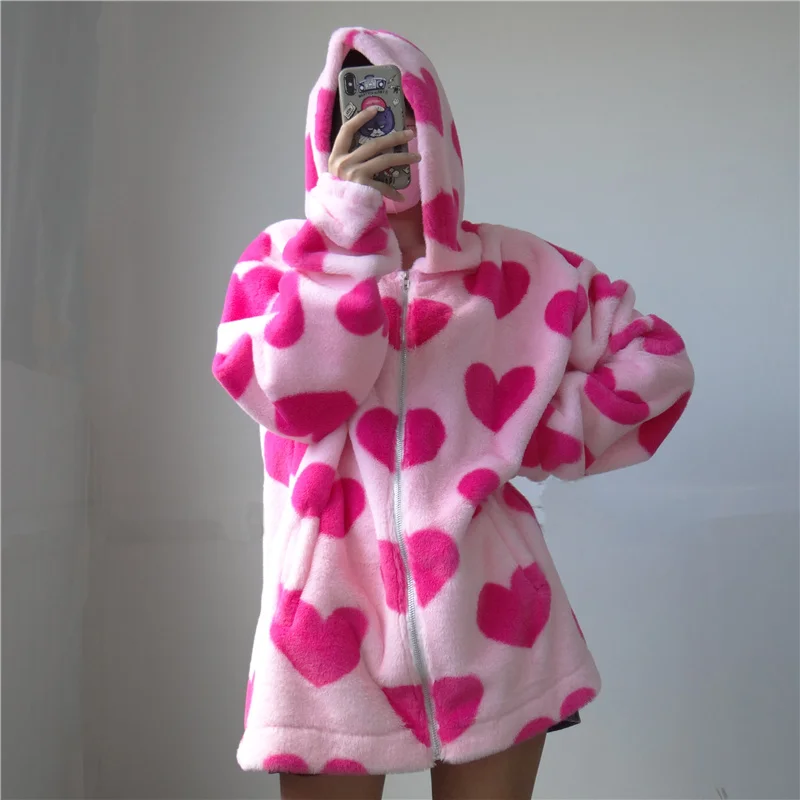 

Women Vintage Heart-shaped Print Plush Jacket Winter New Korean Large Size Long Sleeve Hooded Coat Thick Warm Couple Streetwear