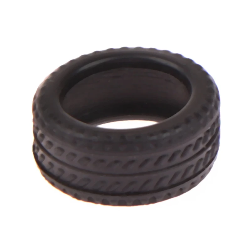 Модель автомобиля с покрышкой 1/64 20 шт.