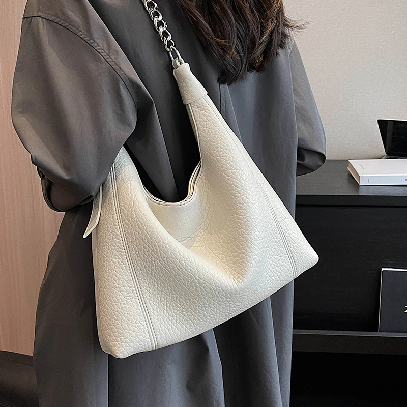 

Высококачественные роскошные дизайнерские сумки на плечо 2023, модные Универсальные сумочки на цепочке, простой стиль, повседневный кожаный большой кошелек для женщин