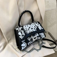 luxe designer handtassen top kwaliteit 2021 keten schoudertas mode graffiti verf lederen crossbody tas vrouwen kleine brief zak