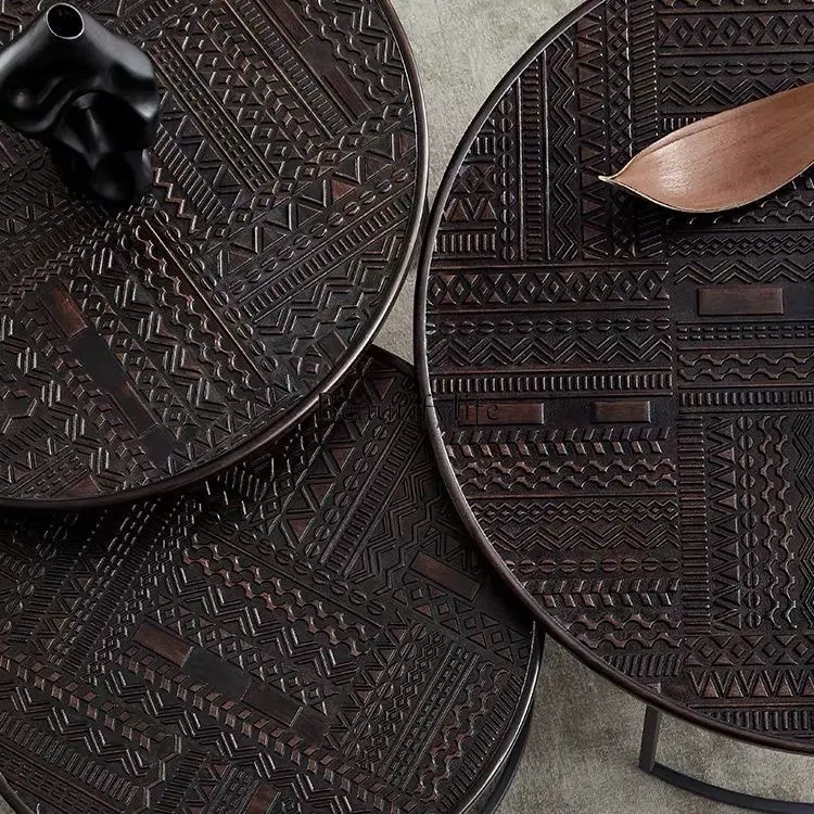 Кофейный столик из массива дерева в скандинавском стиле