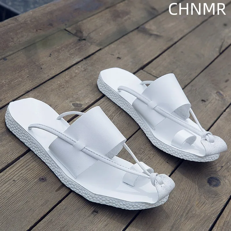 

2023 Summer Men's New Personality Roman Slippers White Beach Shoes Casual Outdoor Waterproof Trend Versatile Wear-resistant