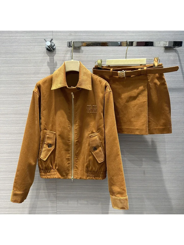 

2023 New Autumn And Winter Women Fashion Vintage Artsy Corduroy Set With Zip-Up Lapel Jacket And A-Line Belt Skirt