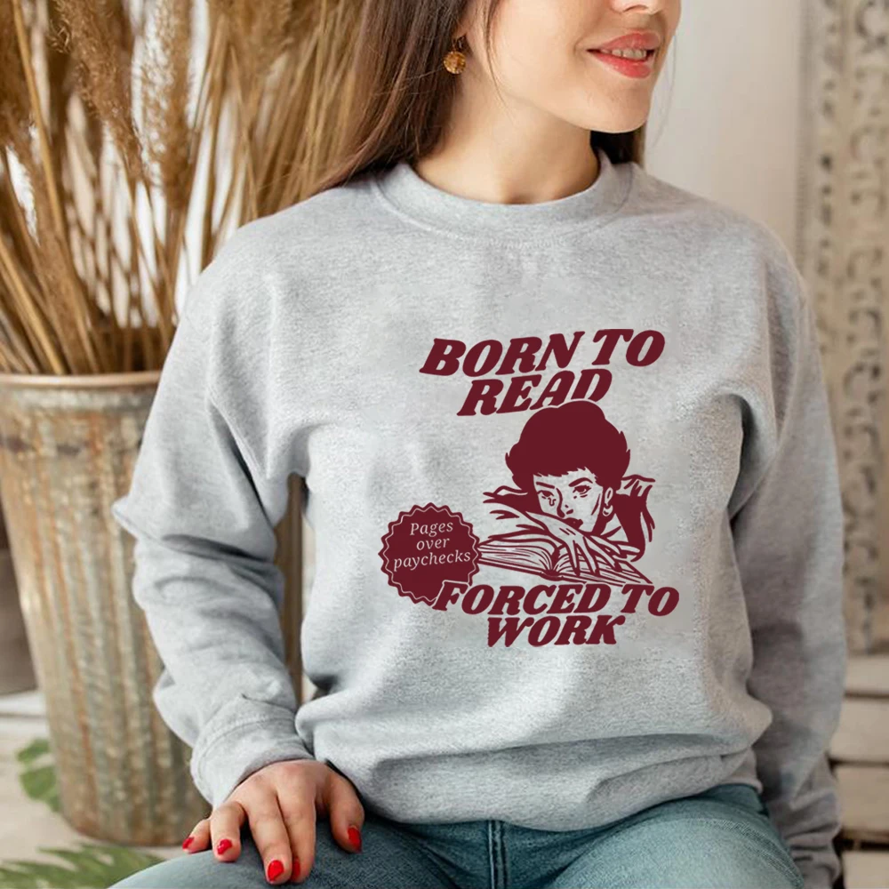 Свитшот с надписью Born To Read Bookish