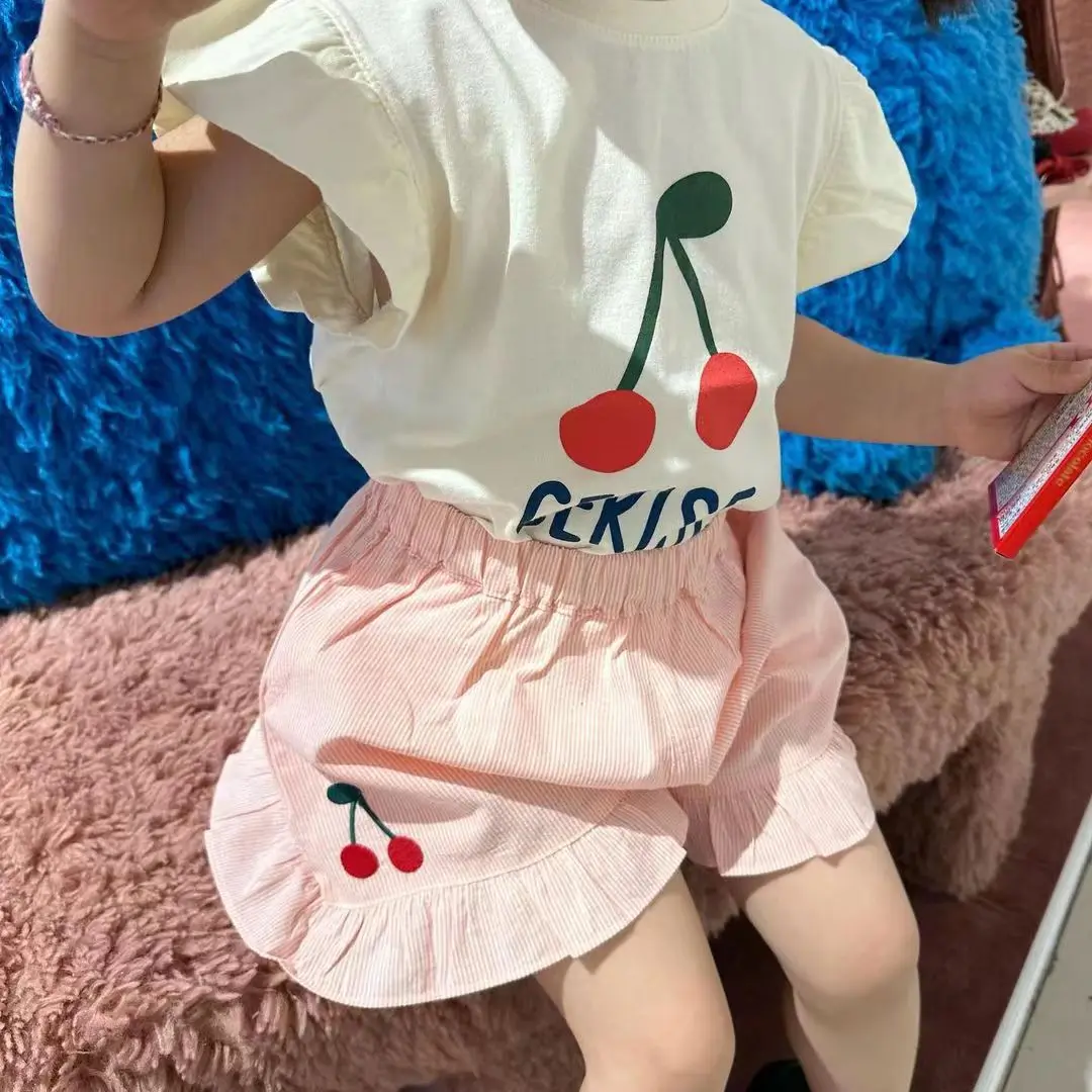 

Spot 2023S/S summer cherry cream shirred T-shirt / cherry pink and white striped frilly shorts