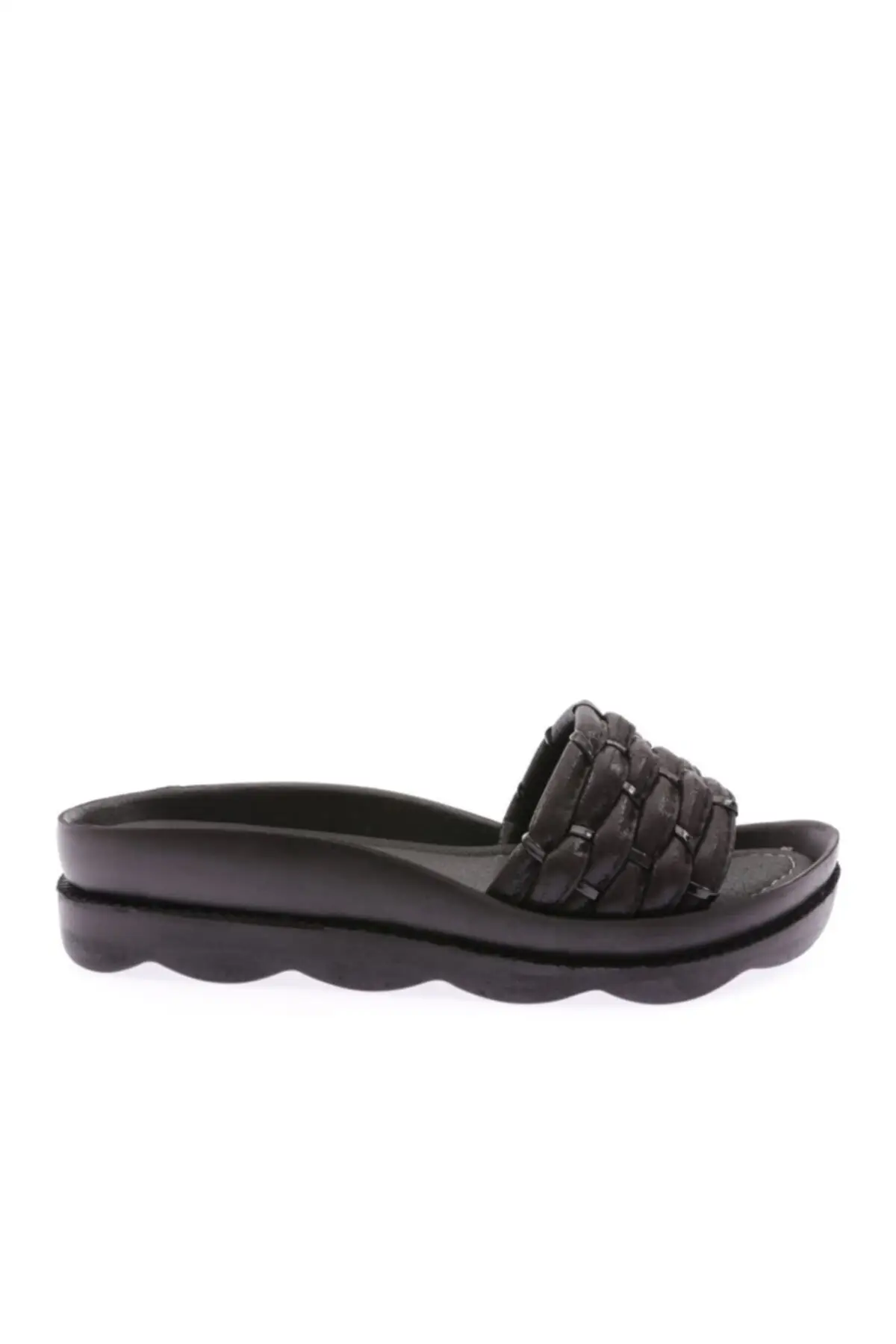 

170029 women straw mesh slippers