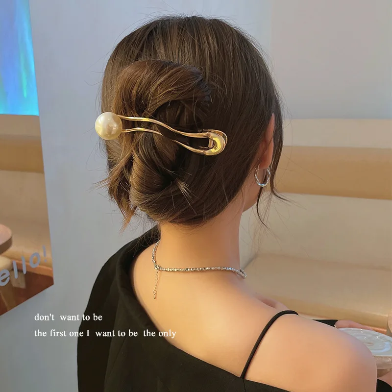 

French New Metal Style Pearl Clip Fashion Shark Clip Simple High Ponytail Grip Clip Coiled Hair Headdress Accessories