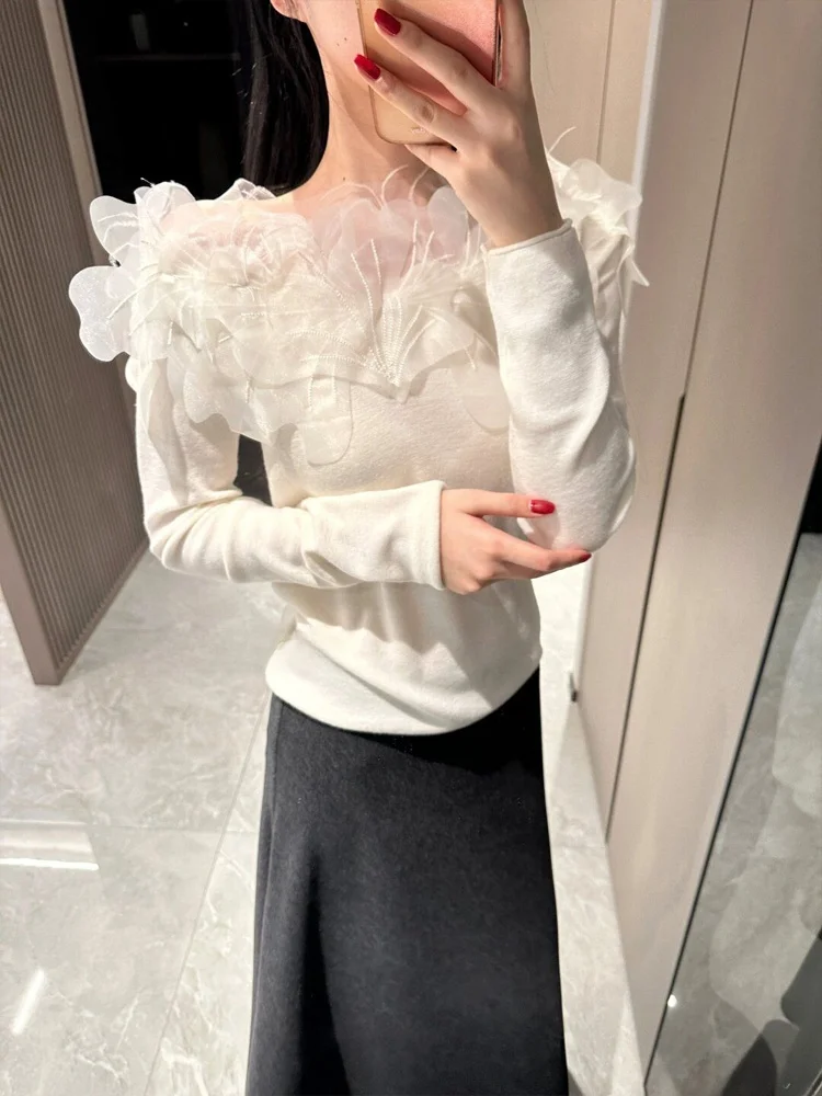 Нежная кружевная трикотажная нижняя рубашка со страусиными перьями женская