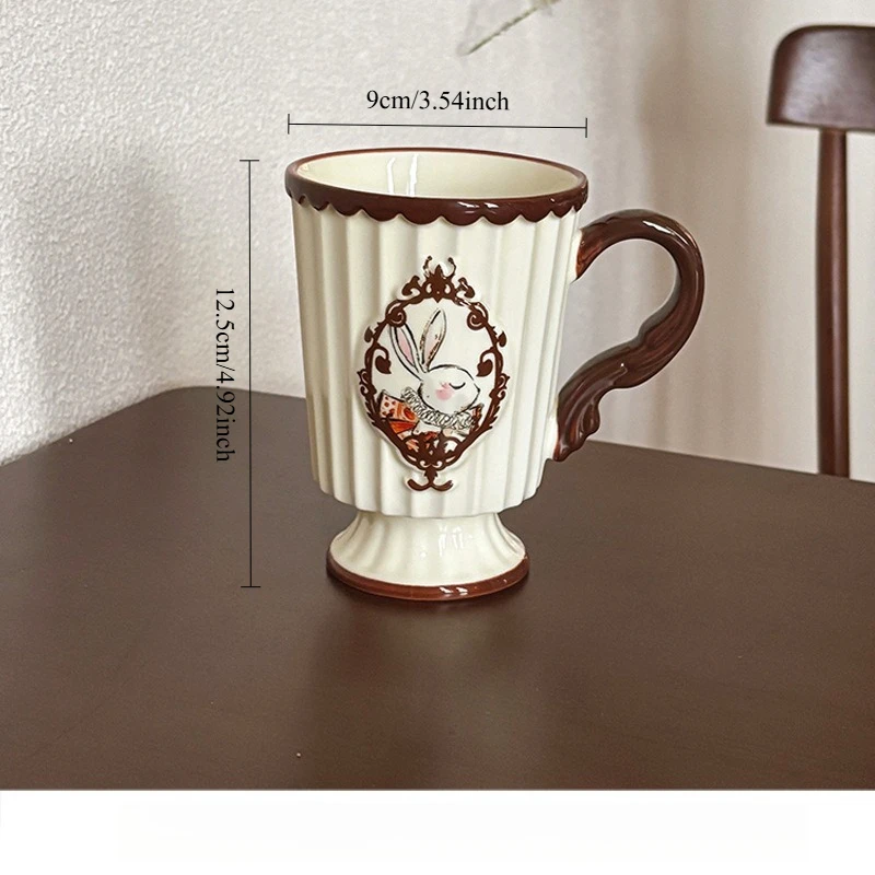 

Винтажная керамическая кружка