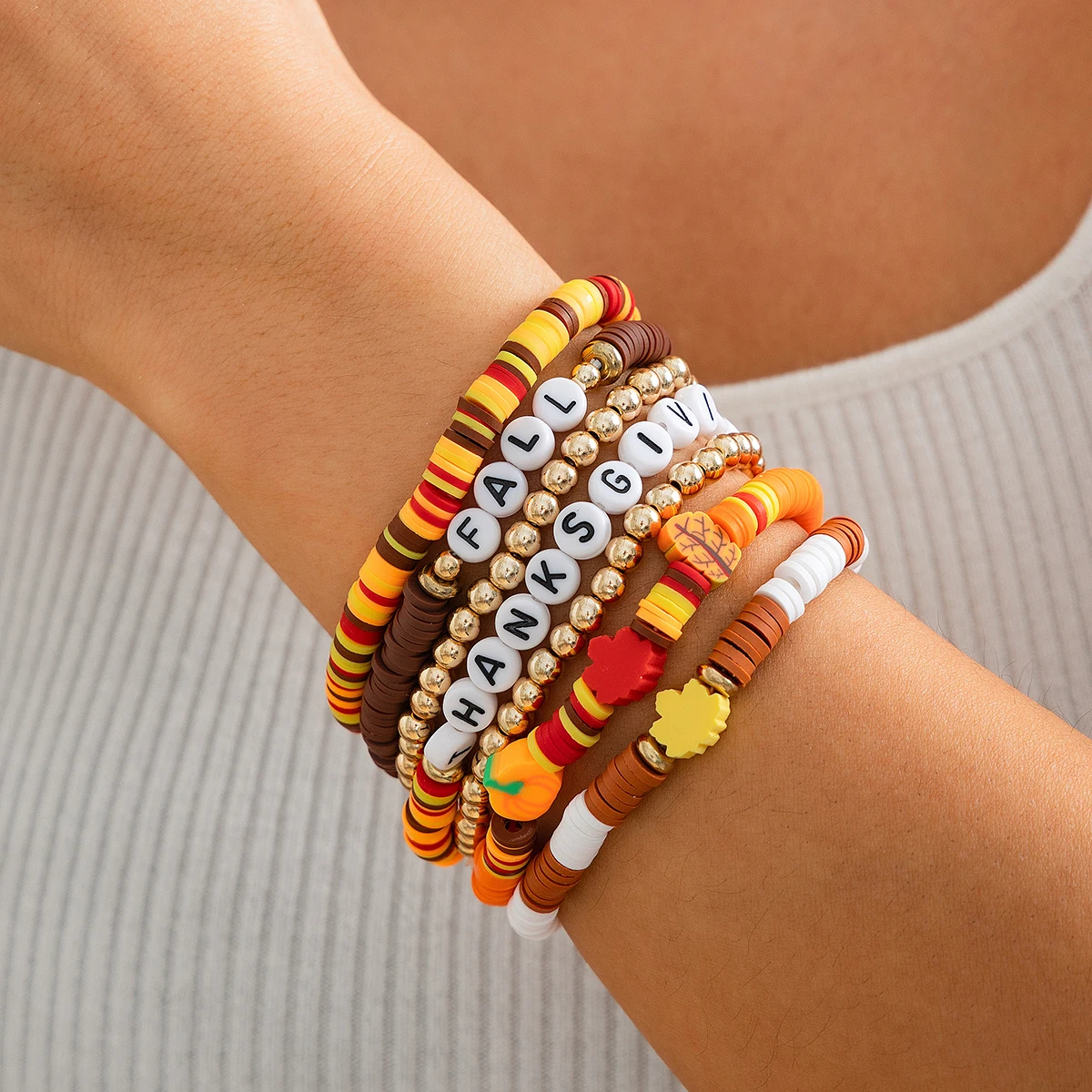 Lacteo красочные штабелируемые мягкие керамические акриловые бусины браслет