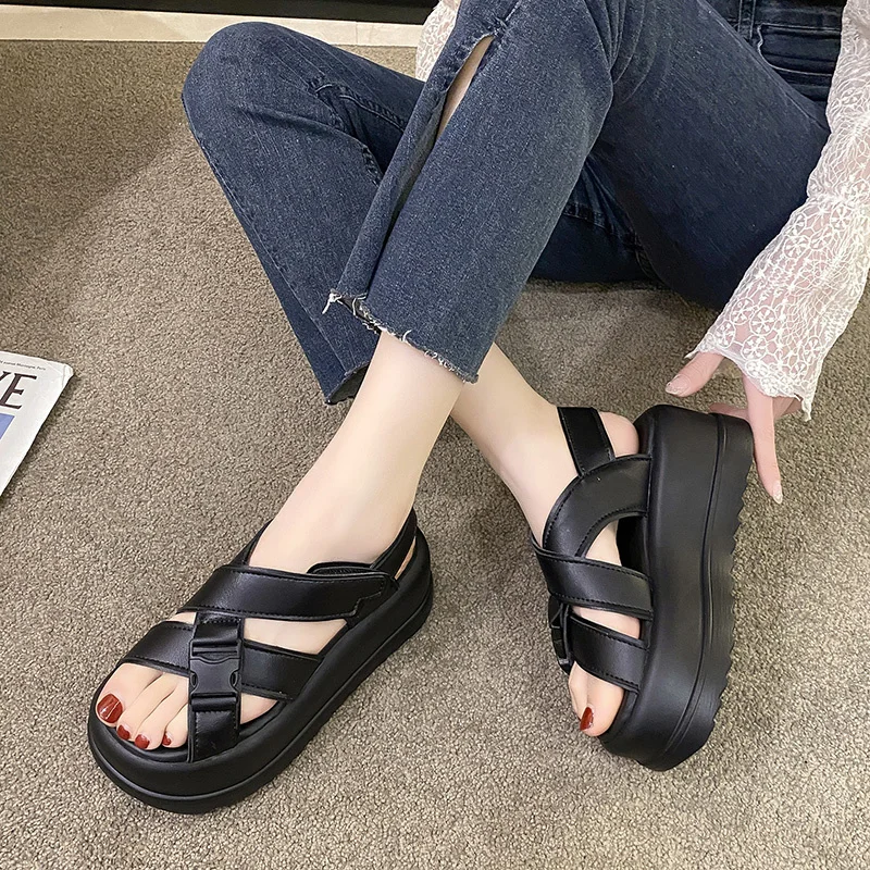 

Women Leather Sandals With Buckle 7CM Summer Shoes New 2023 High Platform Beach Shoes Fashion Casual Sandals Chunky Slippers