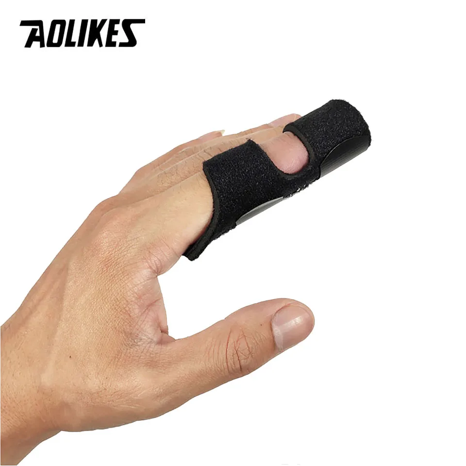 1 шт. защитная накладка на палец |