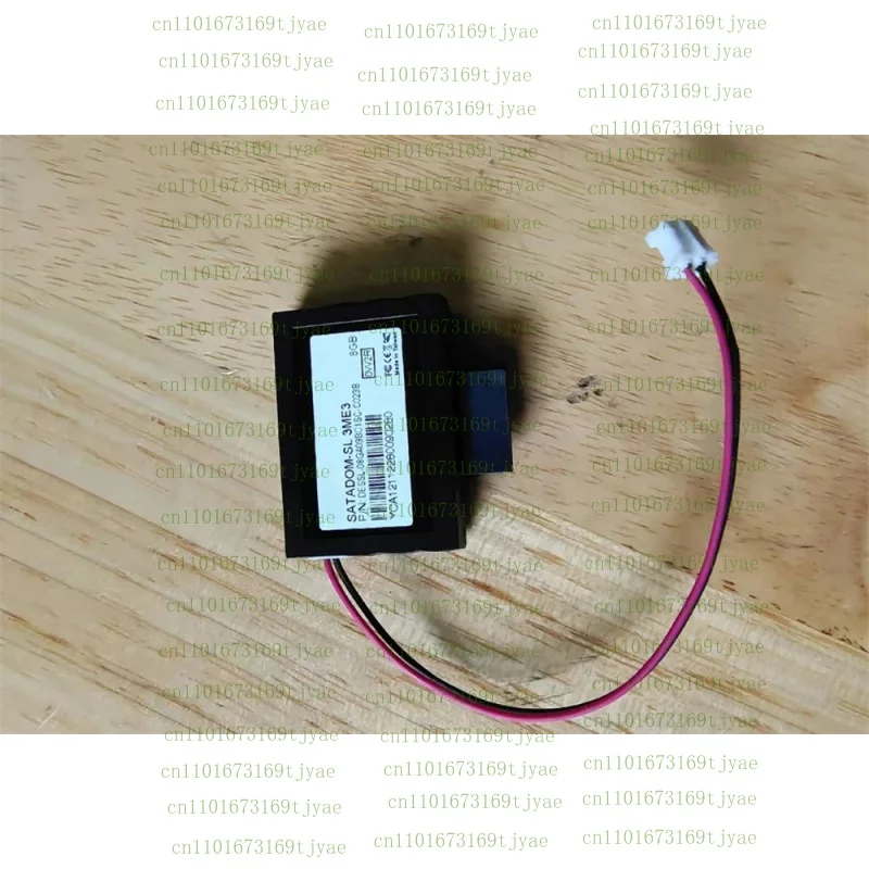 Фото ДЛЯ InnoDisk SATADOM-SL 3SE Series 8 ГБ Industrial SLC SATA 6 Гбит/с №1