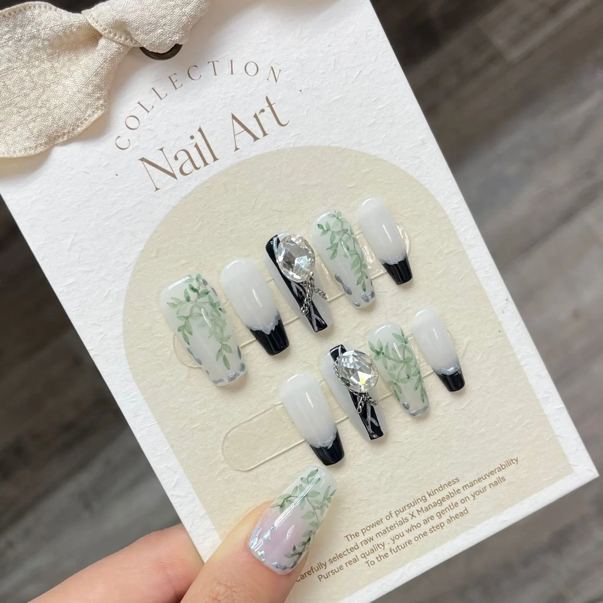 

Handmade Bamboo Pattern False Nails With Rhinestones Full Cover Ballerina Chinese Nail Art Wearable Artificial Press on Nails