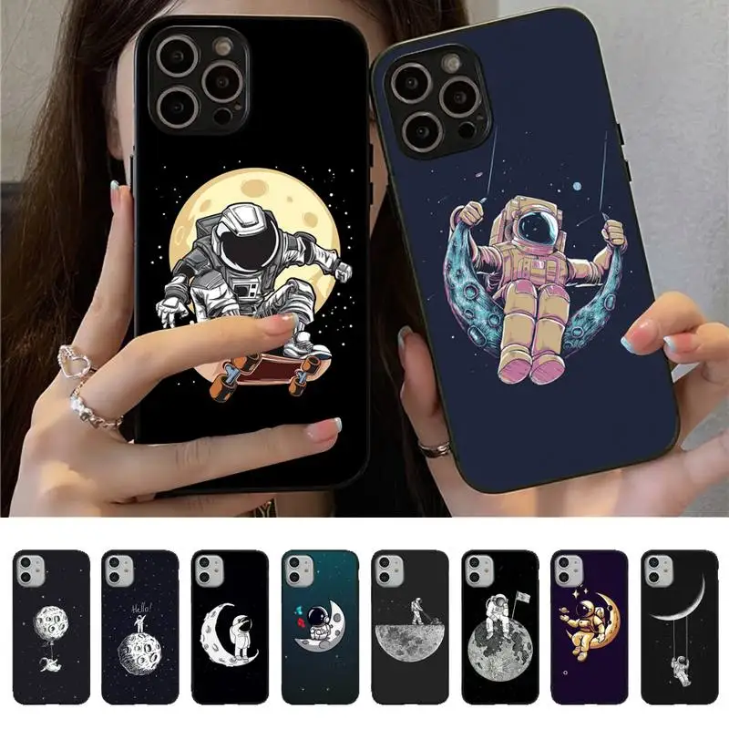 

Moon Space Astronaut Phone Case For iPhone 13 11 8 7 6 6S Plus X XS MAX 5 5S SE 2020 XR 11 pro capa