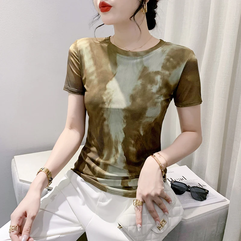 

2023 Summer Women's T-shirt Mesh Print Round-neck Slim Fit Short-sleeved Regular StyleTop with Floral Design Tees Korea Vintage