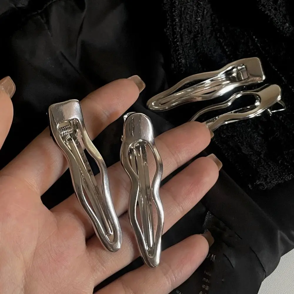 Прохладные капли воды волнистая металлическая заколка в виде утконоса Y2K