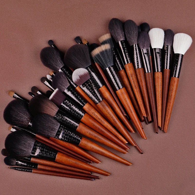 CHICHODO Makeup Brushes Set Professional Natural Goat Hair Brushes Foundation Powder Contour Eyeshadow Make Up Brushes