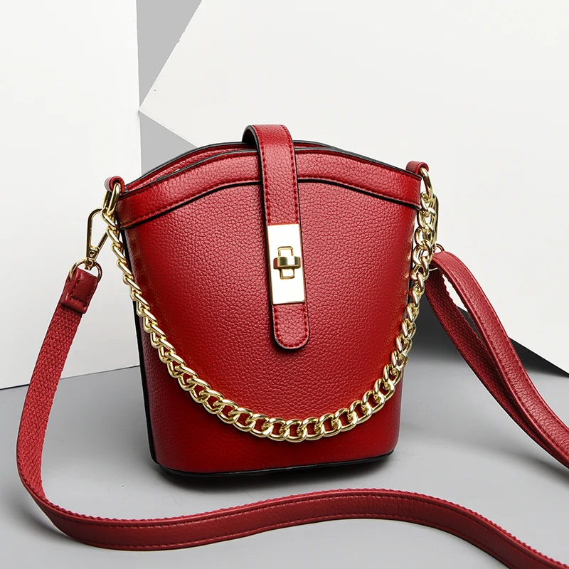 

Luxury Chains Women's Bags High Quality Black Totes Fashion Vintage Handbags Designer Classic Messenger Ladies Crossbody Bags