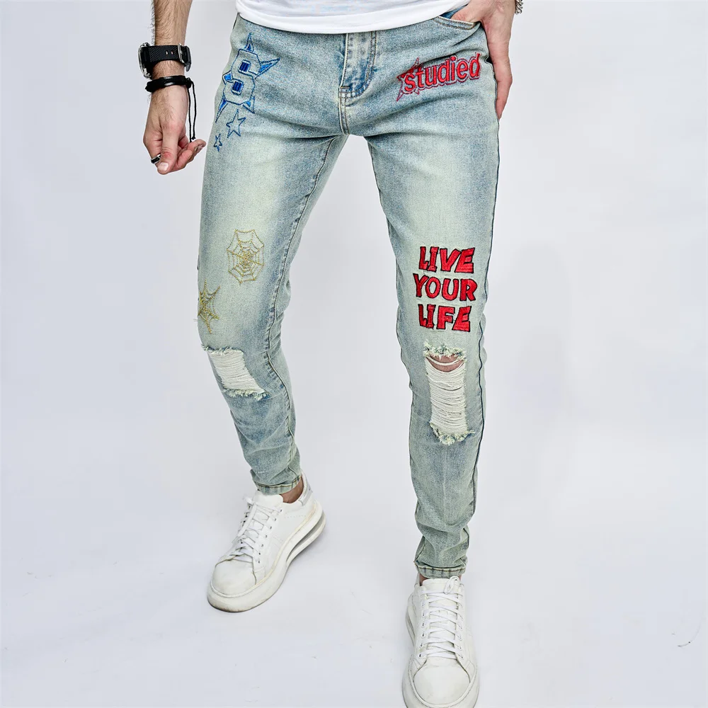 Джинсы-Карандаш мужские рваные с вышивкой в винтажном стиле