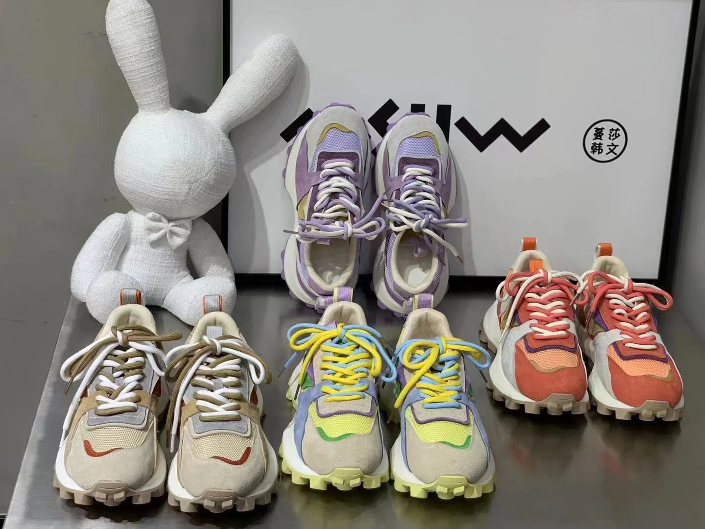 2023 New Sneakers Women's Fashion Round Head Designer Mixed Color Deep Lacing Platform Purple Luxury Women's Running Shoe