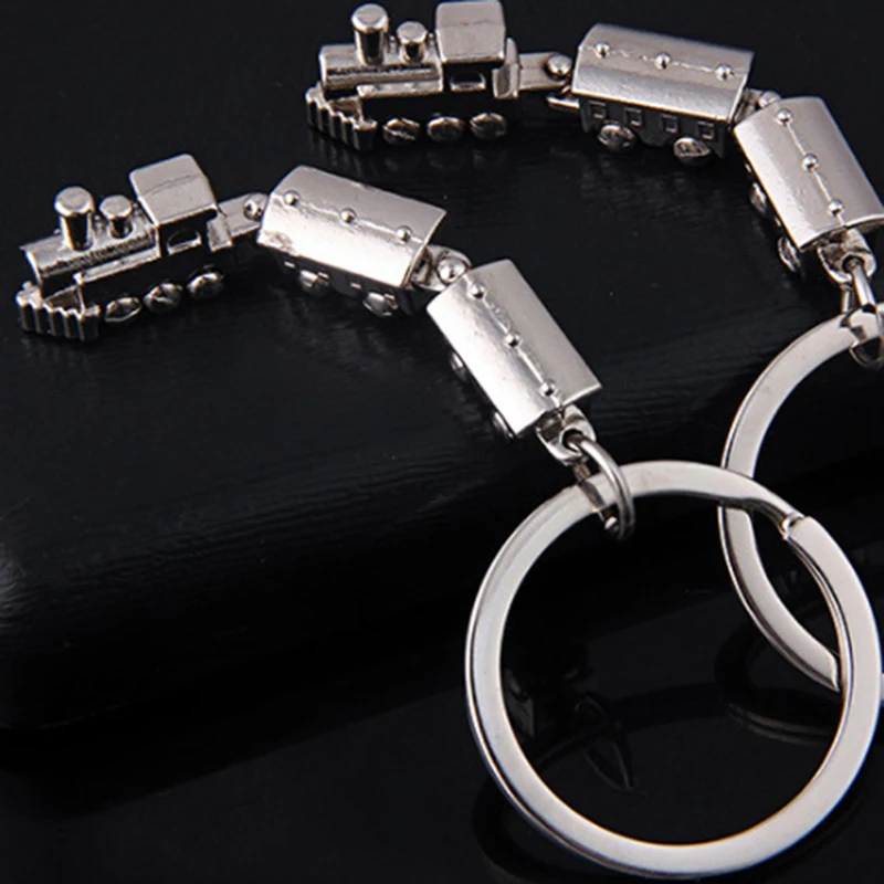 

New Fashion Mini Train Model Alloy Keychains Metal Keyring Creative Key Fob Car Pendant Bag Charm For Men And Women