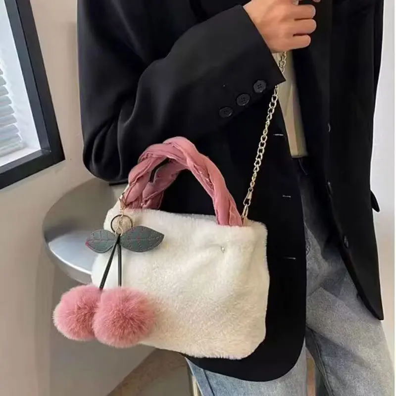 Elegant Plush Handheld Bag for Women Fashion  One Shoulder Crossbody bag Sweet girl portable Fluffy Bucket Bag