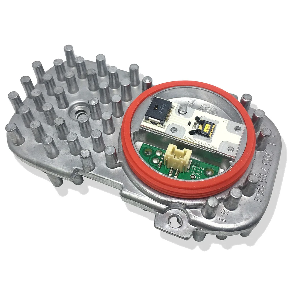 2 шт. деталь для передней фары 3 4 6 серии E92 E93 F32 F33 F12 F25 E70 F15 F16 63117263051