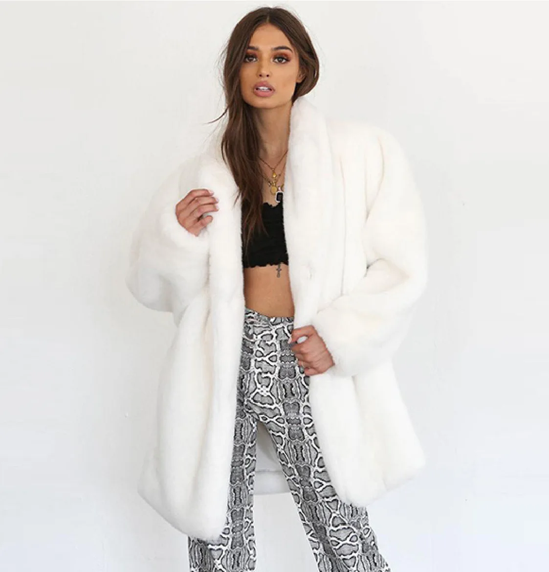 

Warm fur coat for women's medium length plush coat