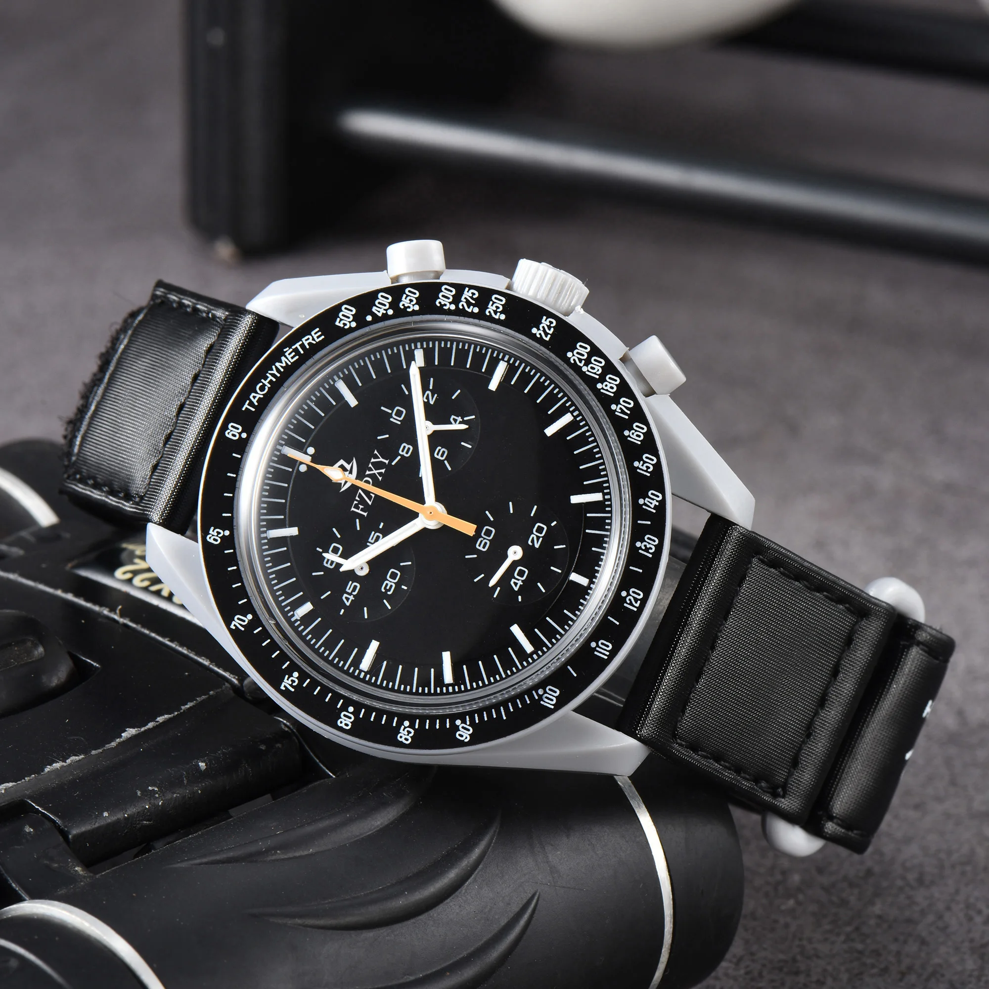 

Moon High Quality Waterproof Moon Summer Women Watch Men and Women swatch Luxury Fashion Creative Neptune Earth Mission no box