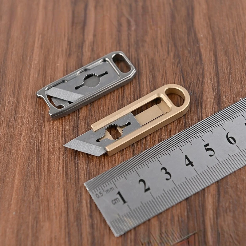 U-disk Mini Brass Knife Portable Open Express Unboxing Artifact EDC Keychain Pendant Self-defense Emergency | Дом и сад