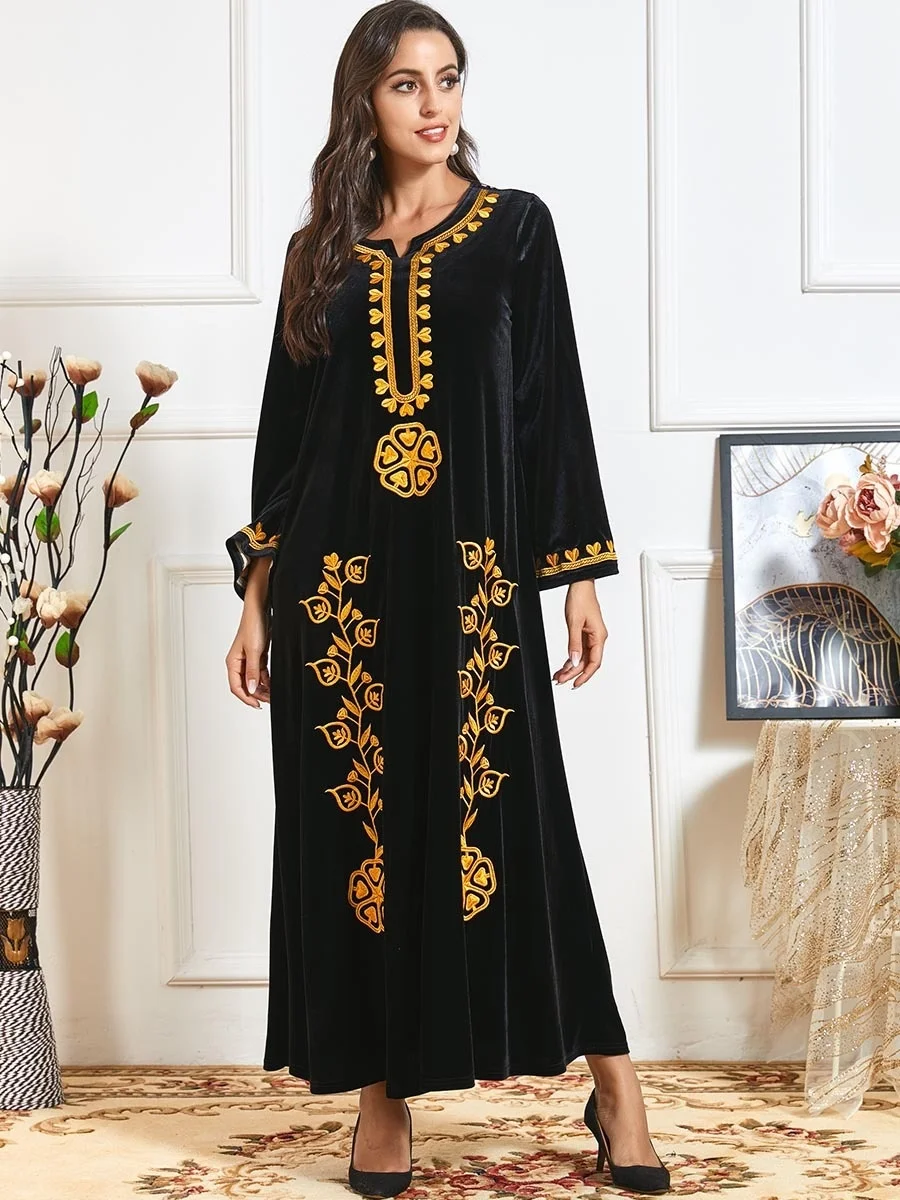

Fashion New Muslim Women's Flower Velvet Gold Thread Embroidery Round Neck Long Sleeve Arab Casual Loose Dress