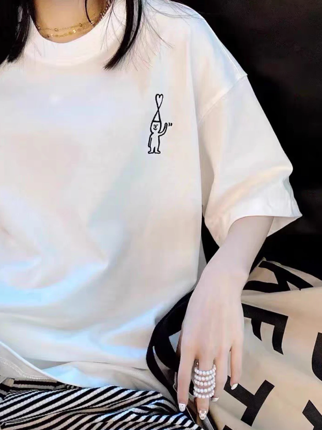 

Catoon Graphic Embroidered Ladies T-Shirts 2022 Women Summer Cotton O Neck Short Sleeve Tee Casual White Chic Femal Top Clothes