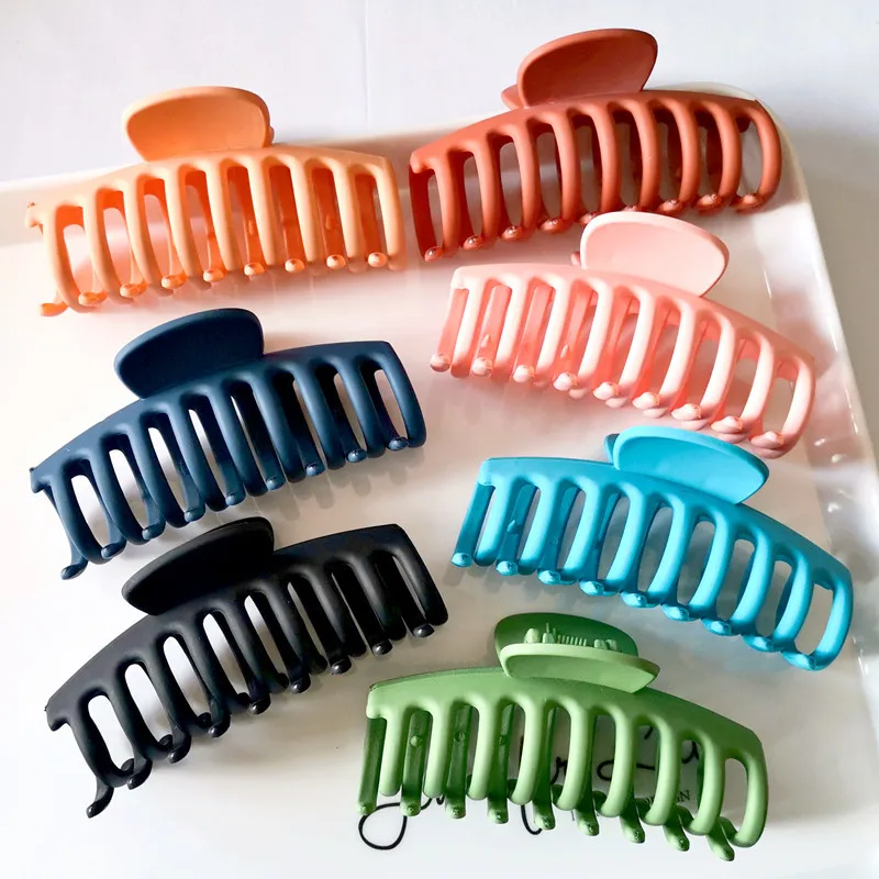 

2022 Solid Color Frosted Claw Clip Large Barrette Crab Hair Claws Bath Clip Ponytail Clip For Women Girls Hair Accessories