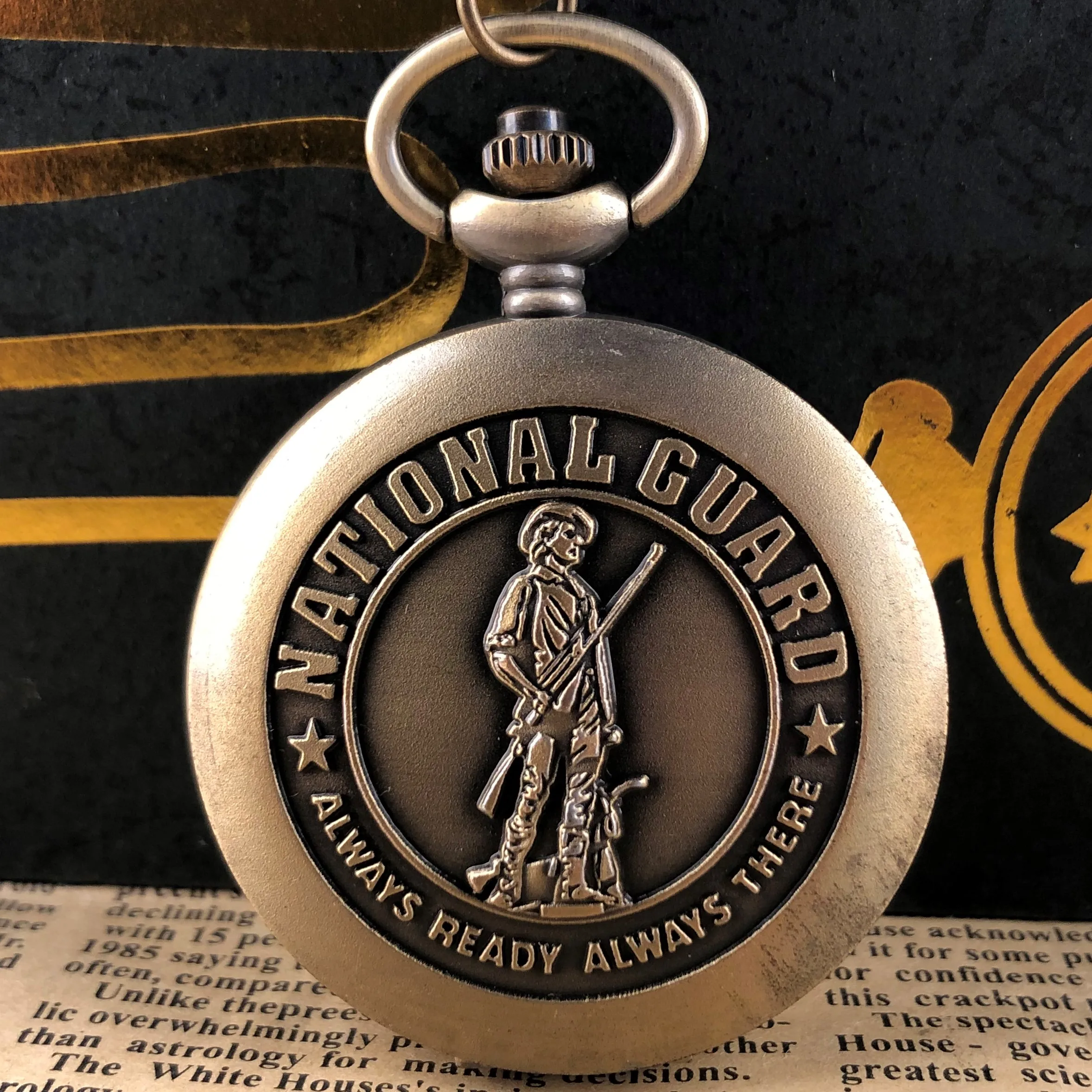 Классические кварцевые карманные