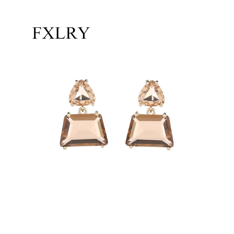 Женские серьги-гвоздики из серебра 10,27 пробы с цирконом