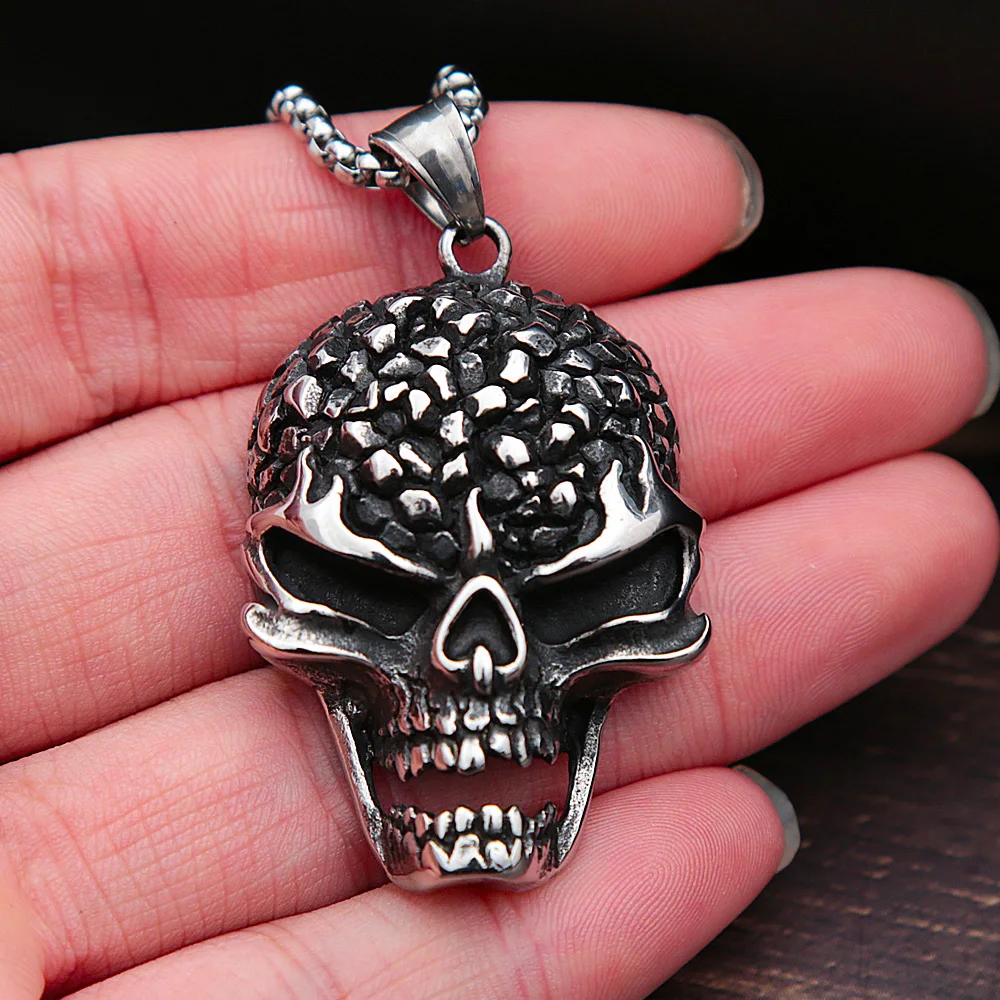 

Gothic Black Men Skull Pendant Necklace Punk Hip Hop Skull Ghost Head Stainless Steel Biker Necklace Fashion Jewelry Wholesale