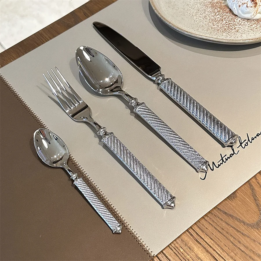 

Silver Luxury Fashion Cutlery Set 18/10 Stainless Steel Creativity Gift Roman Column Flatware 304 Drop Shipping