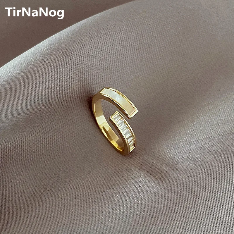 

TirNaNog Fashion Simple Retro Geometric Cross Metal Acrylic Crystal Inlay Zircon Ring Finger Ring Opening Women Jewelry Gifts