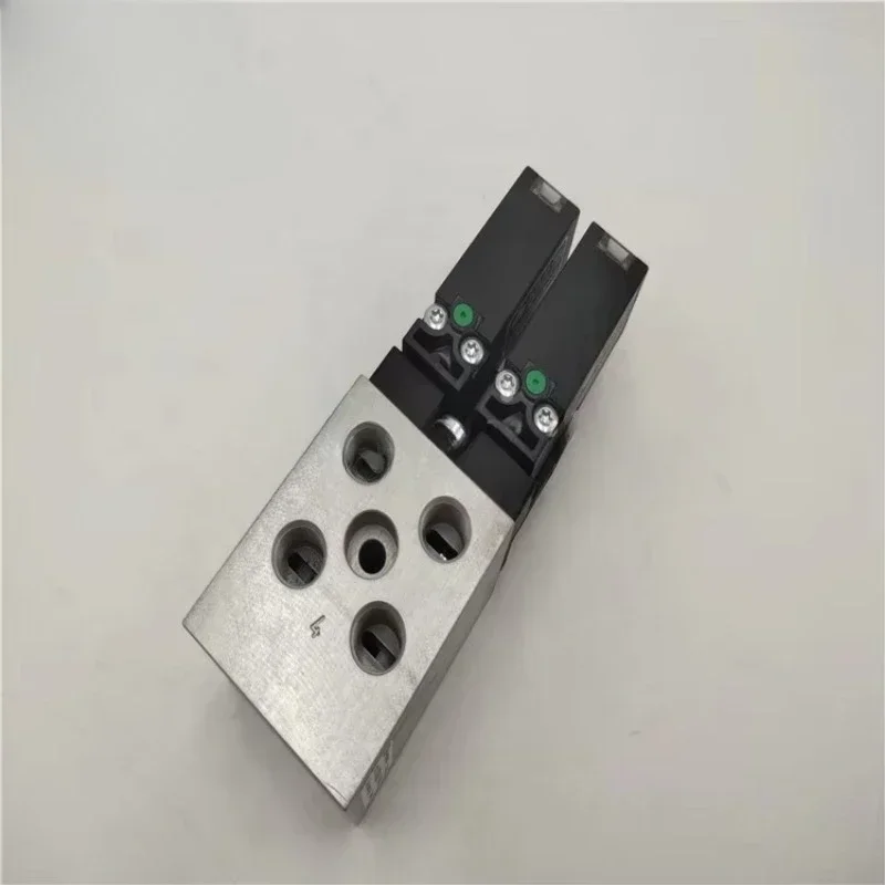 Клапан машины Roland R700 2625455 093K801640 700 900