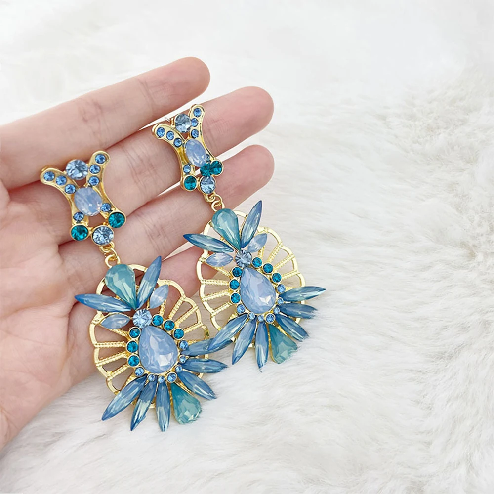 

2022 New Palace Retro Peacock Tail Blue Atmospheric Slim For Women Korean Fashion Earring Daily Birthday Party Jewelry Gifts