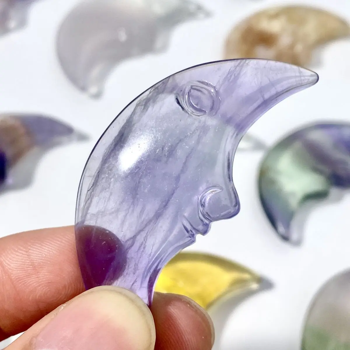 1 Шт. Высококачественный Кристалл Луна Резьба По Лицу Драгоценные Камни